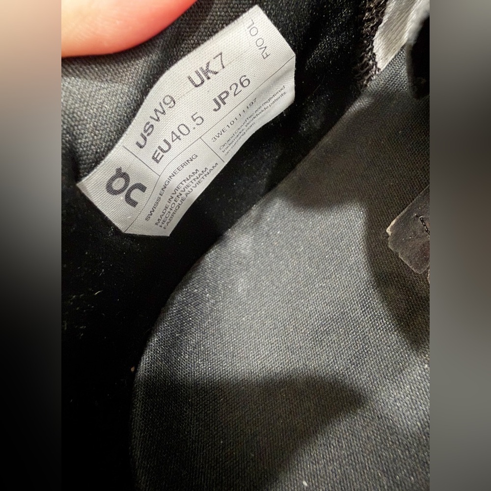 On Running Cloudmonster 2 Women’s Shoes - Picture 9 of 9